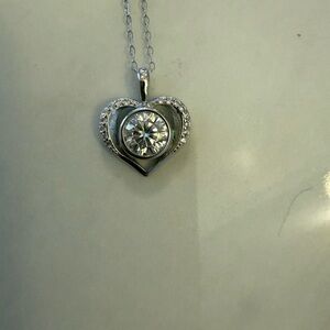 NWT Moissanite Heart Pendant Necklace